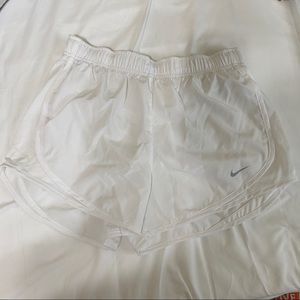 NWOT WHITE NIKE TEMPO RUNNING SHORTS